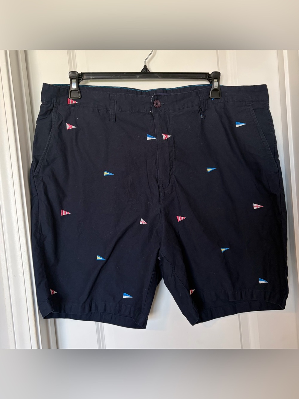 Caribbean Joe Men's Dark Navy Cotton shorts  
- Size 42